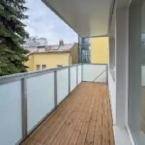 Pronájem bytu 2+kk, Praha - Holešovice, Ortenovo náměstí, 61 m2