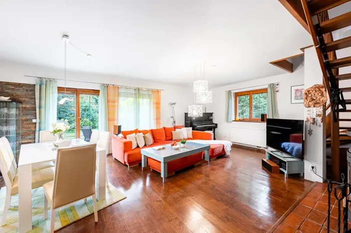 Prodej rodinného domu, Květnice, Sosnová, 170 m2