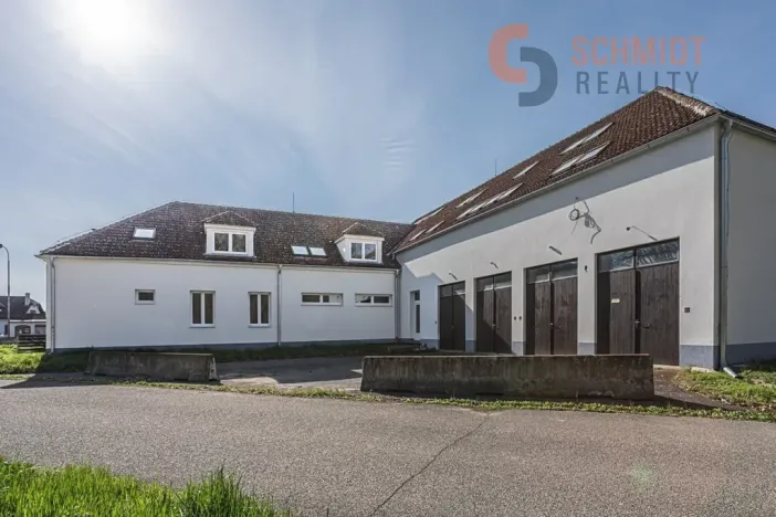 Pronájem obchodního prostoru, Břeclav, Celnice-středisko služeb, 509 m2