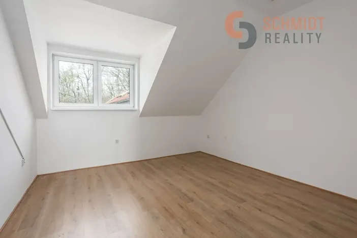Pronájem obchodního prostoru, Břeclav, Celnice-středisko služeb, 509 m2