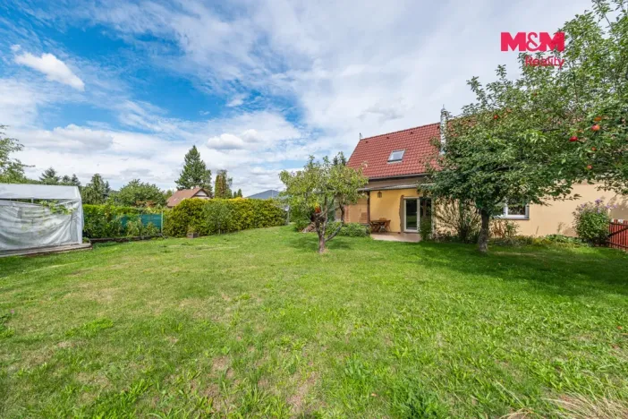 Prodej rodinného domu, Řitka, Zahradní, 226 m2
