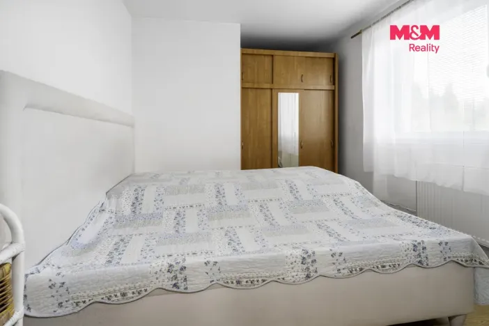 Prodej rodinného domu, Uhersko, 120 m2
