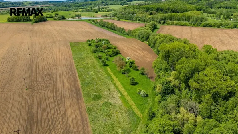 Prodej zahrady, Železnice, 448 m2