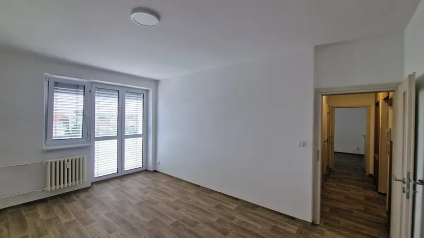 Pronájem bytu 2+1, Židlochovice, náměstí Míru, 52 m2
