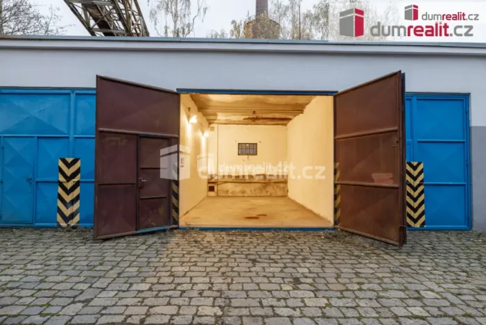 Pronájem garáže, Slaný, Netovická, 24 m2
