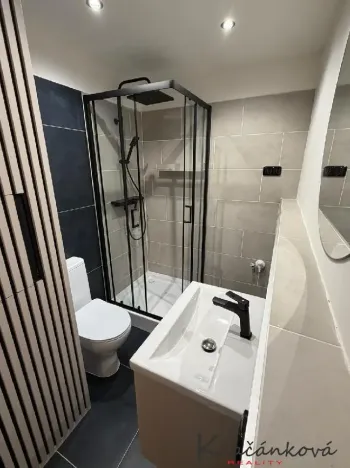 Prodej bytu 4+kk, Kadaň, Chomutovská, 74 m2