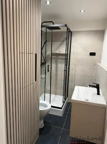 Prodej bytu 4+kk, Kadaň, Chomutovská, 74 m2