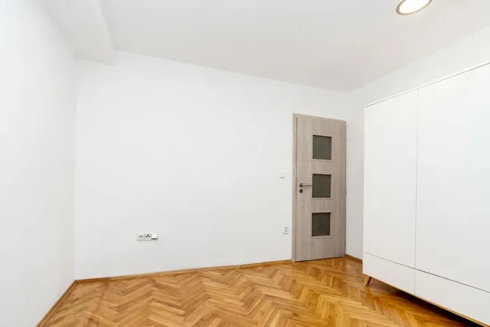 Pronájem bytu 2+1, Praha, Fričova, 54 m2