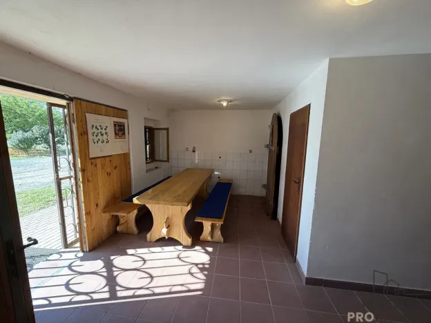 Prodej vinného sklepa, Žabčice, 140 m2