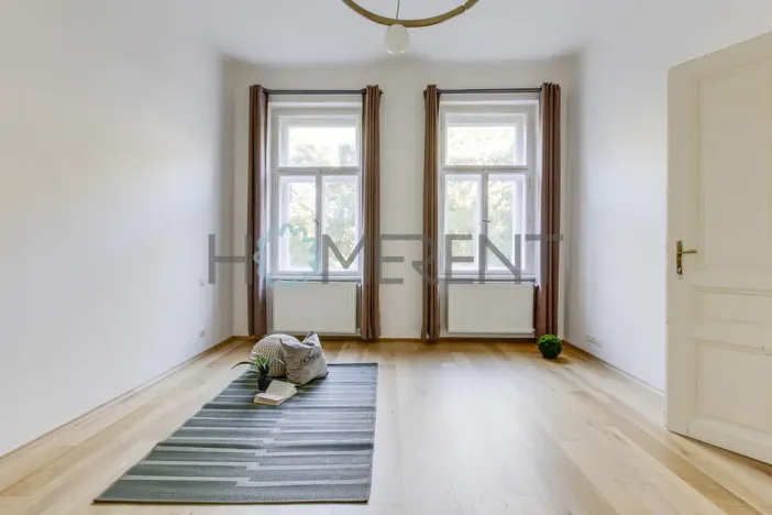 Pronájem bytu 2+kk, Praha - Karlín, Kaizlovy sady, 53 m2