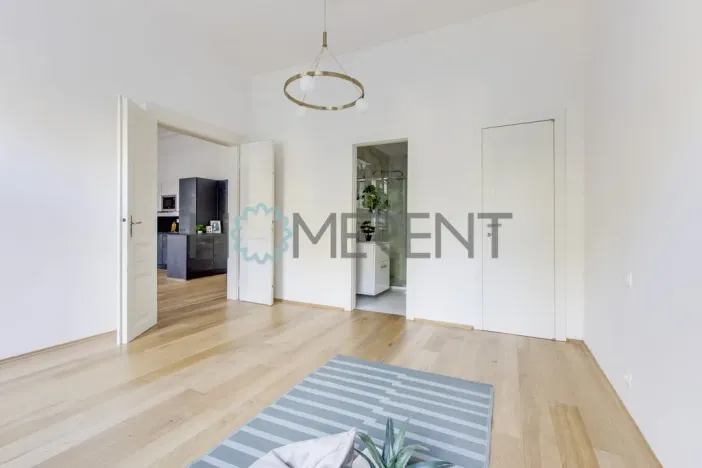 Pronájem bytu 2+kk, Praha - Karlín, Kaizlovy sady, 53 m2