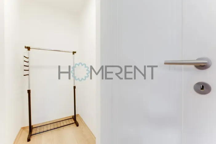 Pronájem bytu 2+kk, Praha - Karlín, Kaizlovy sady, 53 m2