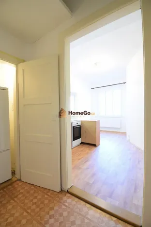 Pronájem bytu 2+kk, Praha - Nusle, Lounských, 51 m2