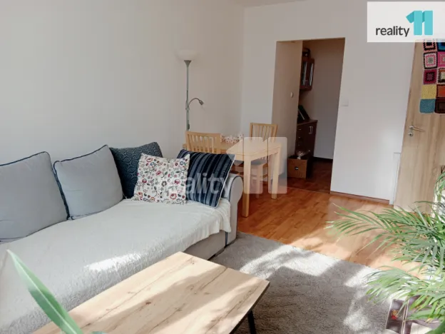 Pronájem bytu 2+kk, Praha - Kamýk, Cuřínova, 43 m2