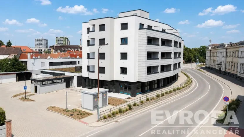 Pronájem bytu 2+kk, Břeclav, Břetislavova, 35 m2