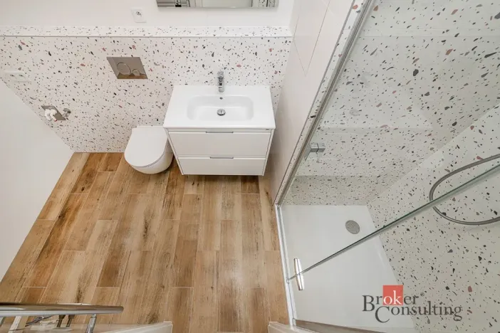 Pronájem bytu 1+kk, Plzeň - Jižní Předměstí, Železná, 31 m2