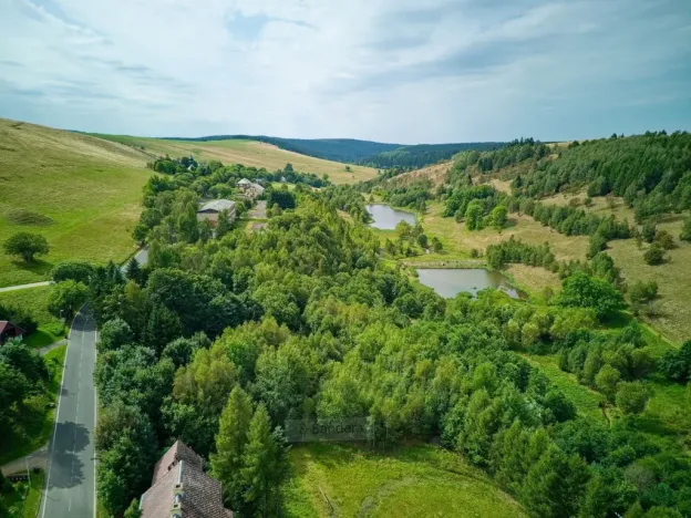 Prodej vícegeneračního domu, Moldava, 410 m2