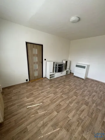 Pronájem bytu 1+1, Chomutov, Písečná, 36 m2