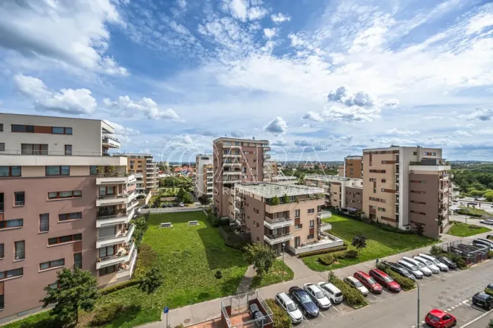 Pronájem bytu 3+kk, Praha - Kamýk, Papírníkova, 74 m2