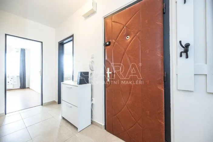 Pronájem bytu 3+kk, Praha - Kamýk, Papírníkova, 74 m2