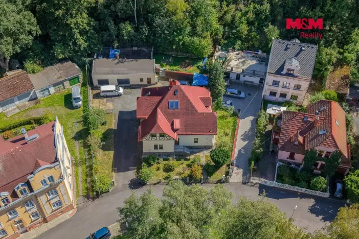Prodej činžovního domu, Dalovice, Pod Strání, 486 m2
