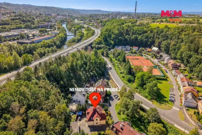 Prodej činžovního domu, Dalovice, Pod Strání, 486 m2