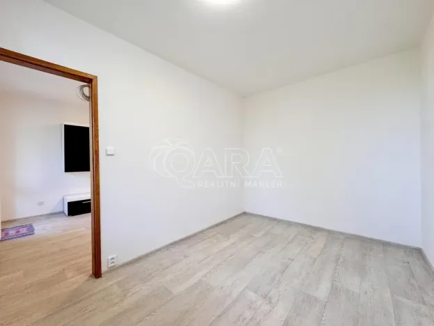Pronájem bytu 2+kk, Praha - Suchdol, Stehlíkova, 48 m2
