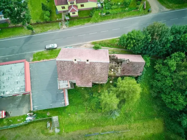 Prodej vícegeneračního domu, Moldava, 431 m2