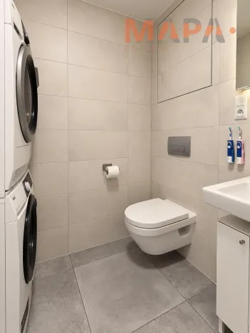 Pronájem bytu 2+kk, Praha - Holešovice, V háji, 52 m2