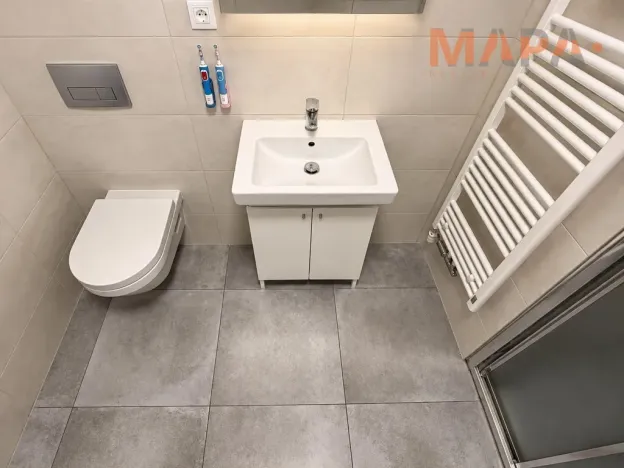 Pronájem bytu 2+kk, Praha - Holešovice, V háji, 52 m2
