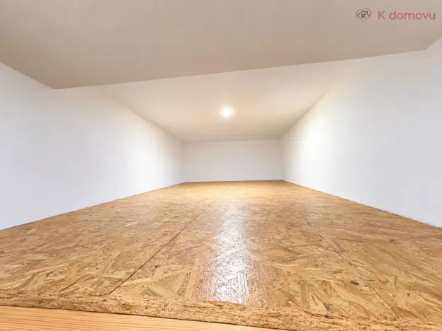 Prodej bytu 2+1, Prostějov, Husovo nám., 76 m2