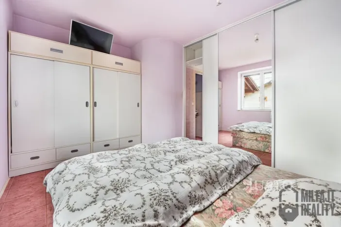 Prodej rodinného domu, Jindřichovice pod Smrkem, 190 m2