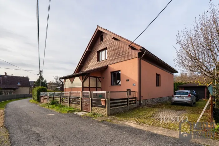 Prodej rodinného domu, Jindřichovice pod Smrkem, 190 m2