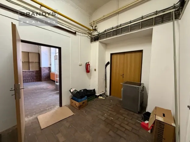 Prodej činžovního domu, Praha - Strašnice, Na hroudě, 400 m2