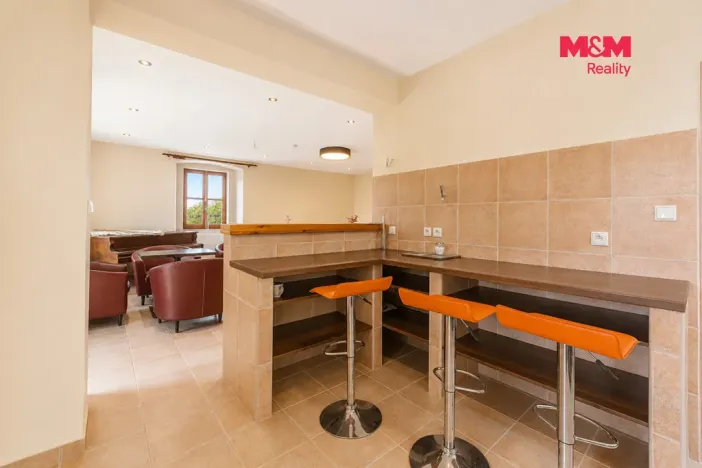 Prodej ubytování, Rokytnice v Orlických horách, náměstí T. G. Masaryka, 431 m2