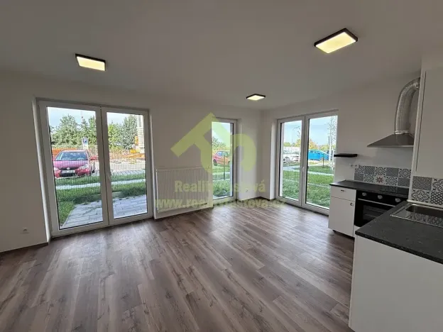 Pronájem bytu 1+kk, Dobřany, Denksteinova, 38 m2