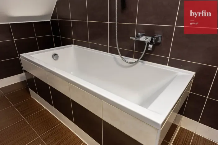 Prodej rodinného domu, Hradec nad Moravicí, Záhumenní, 140 m2