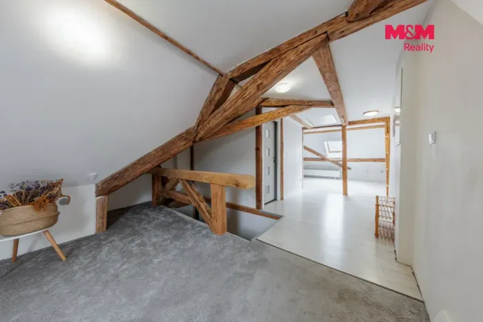 Prodej činžovního domu, Hroznětín, Mlýnská, 327 m2