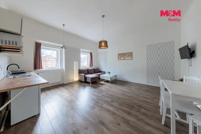 Prodej činžovního domu, Hroznětín, Mlýnská, 327 m2