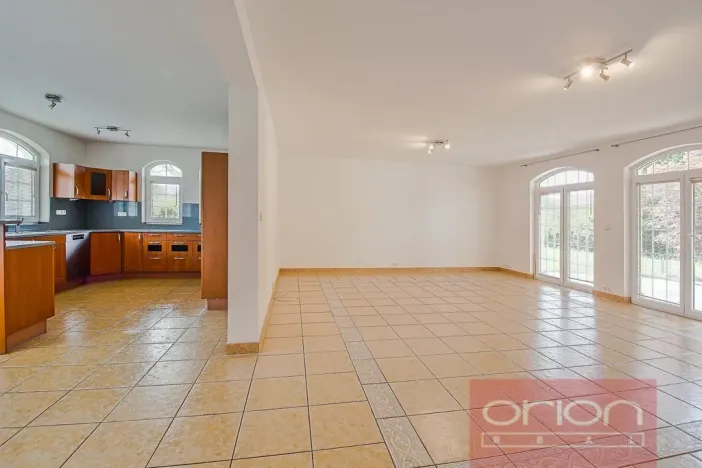 Prodej rodinného domu, Jesenice - Osnice, Karafiátová, 302 m2