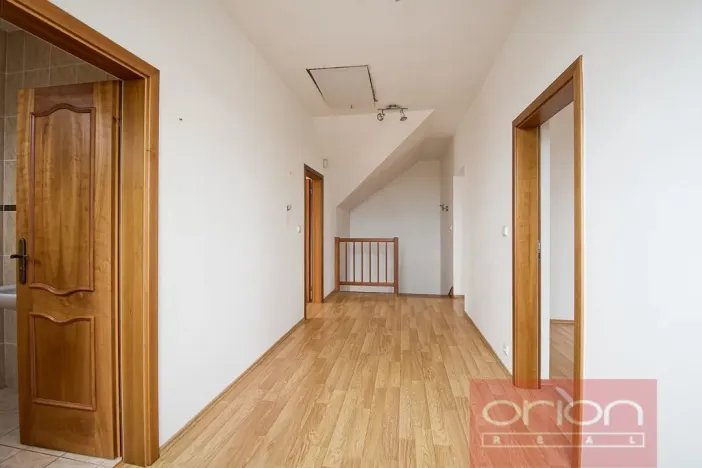 Prodej rodinného domu, Jesenice - Osnice, Karafiátová, 302 m2