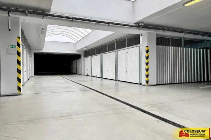 Prodej garáže, Brno - Židenice, 18 m2