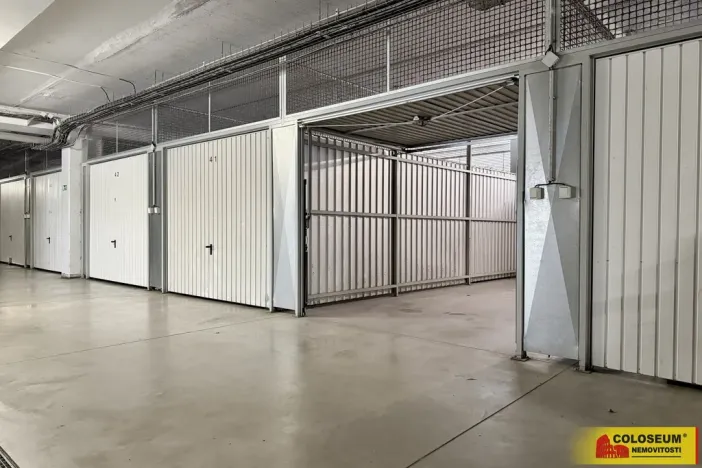Prodej garáže, Brno - Židenice, 18 m2