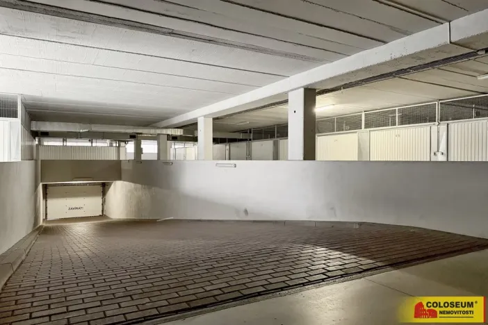 Prodej garáže, Brno - Židenice, 18 m2