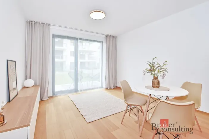 Pronájem bytu 1+kk, Praha - Dolní Chabry, Za Pískovnou, 37 m2