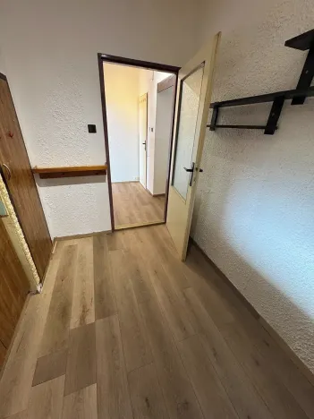 Pronájem bytu 3+1, Chomutov, Březenecká, 67 m2