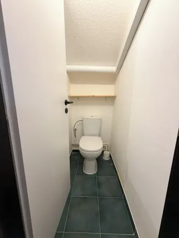 Pronájem bytu 2+1, Praha - Uhříněves, V bytovkách, 44 m2
