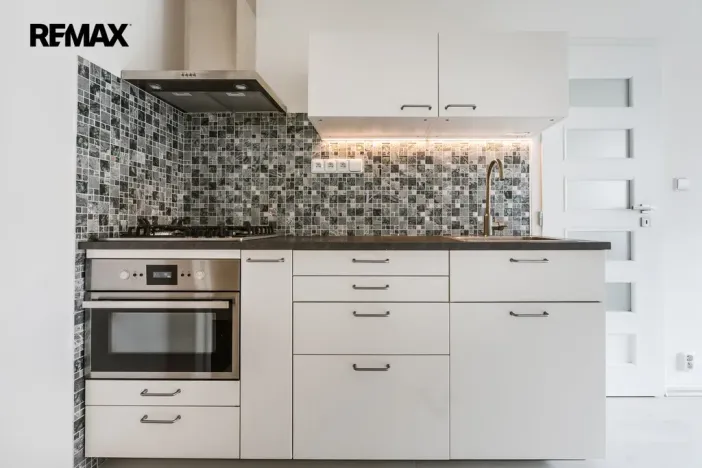 Prodej bytu 1+1, Praha - Braník, Jílovská, 36 m2