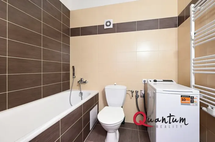 Prodej bytu 1+kk, Praha - Suchdol, Suchdolské náměstí, 19 m2
