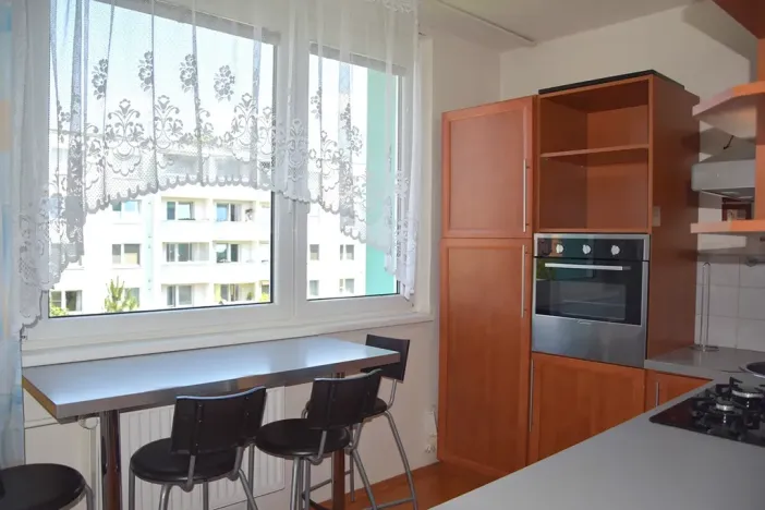 Prodej bytu 3+1, Brno, Šromova, 75 m2